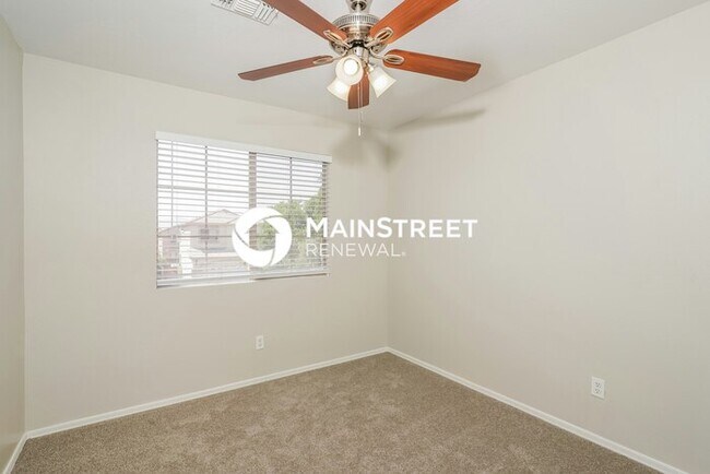 Building Photo - 3 Bedroom Pet-Friendly Home in Avondale, A...