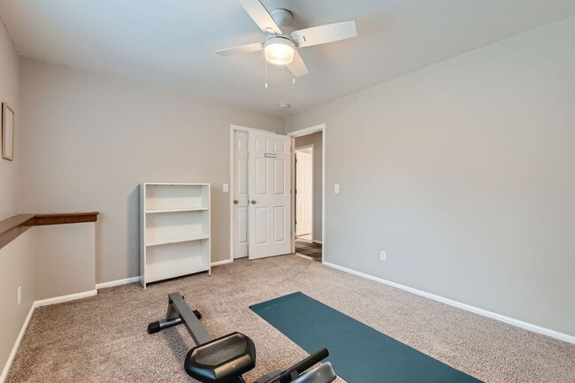 Building Photo - Stunning 4 BDR Fully Furnished Home in Broomfield