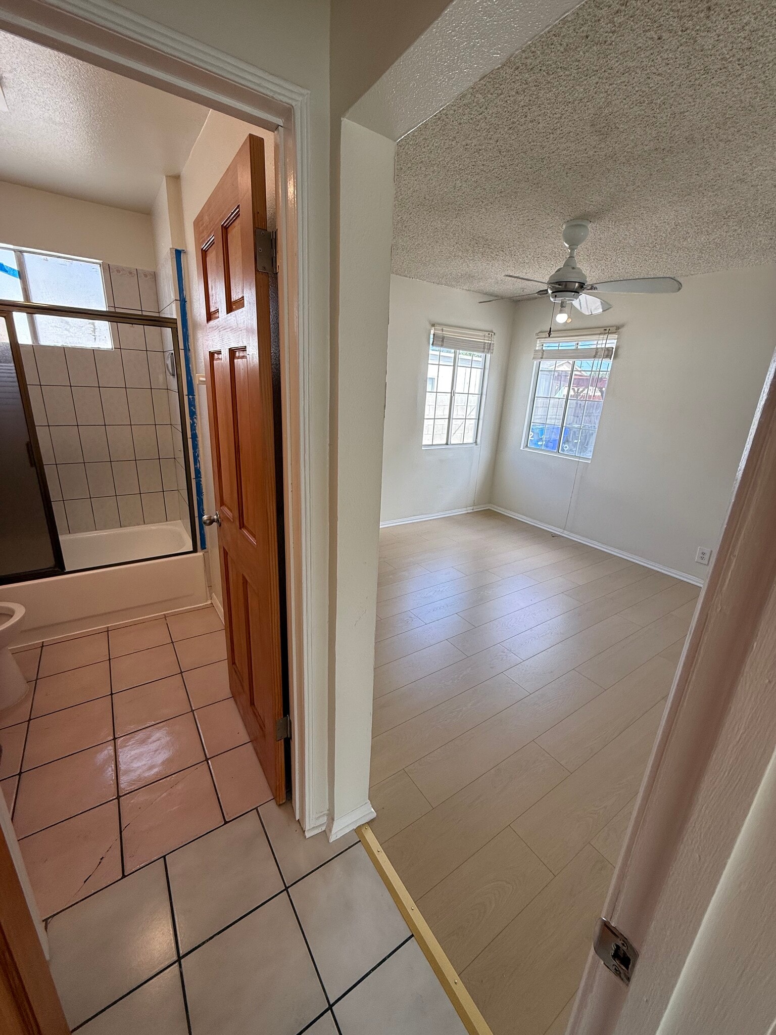 Building Photo - 4040 W 164th St