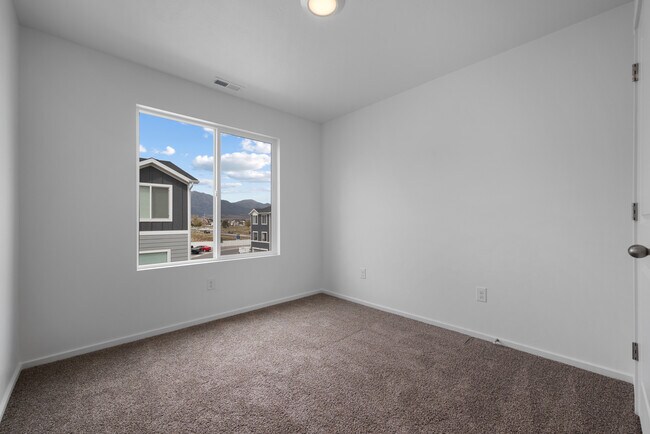 Building Photo - 3998 N Wildcat Ln