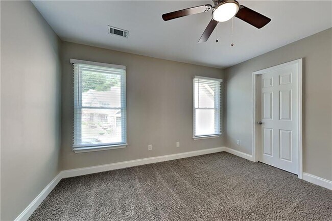 Building Photo - 2564 Dolostone Way