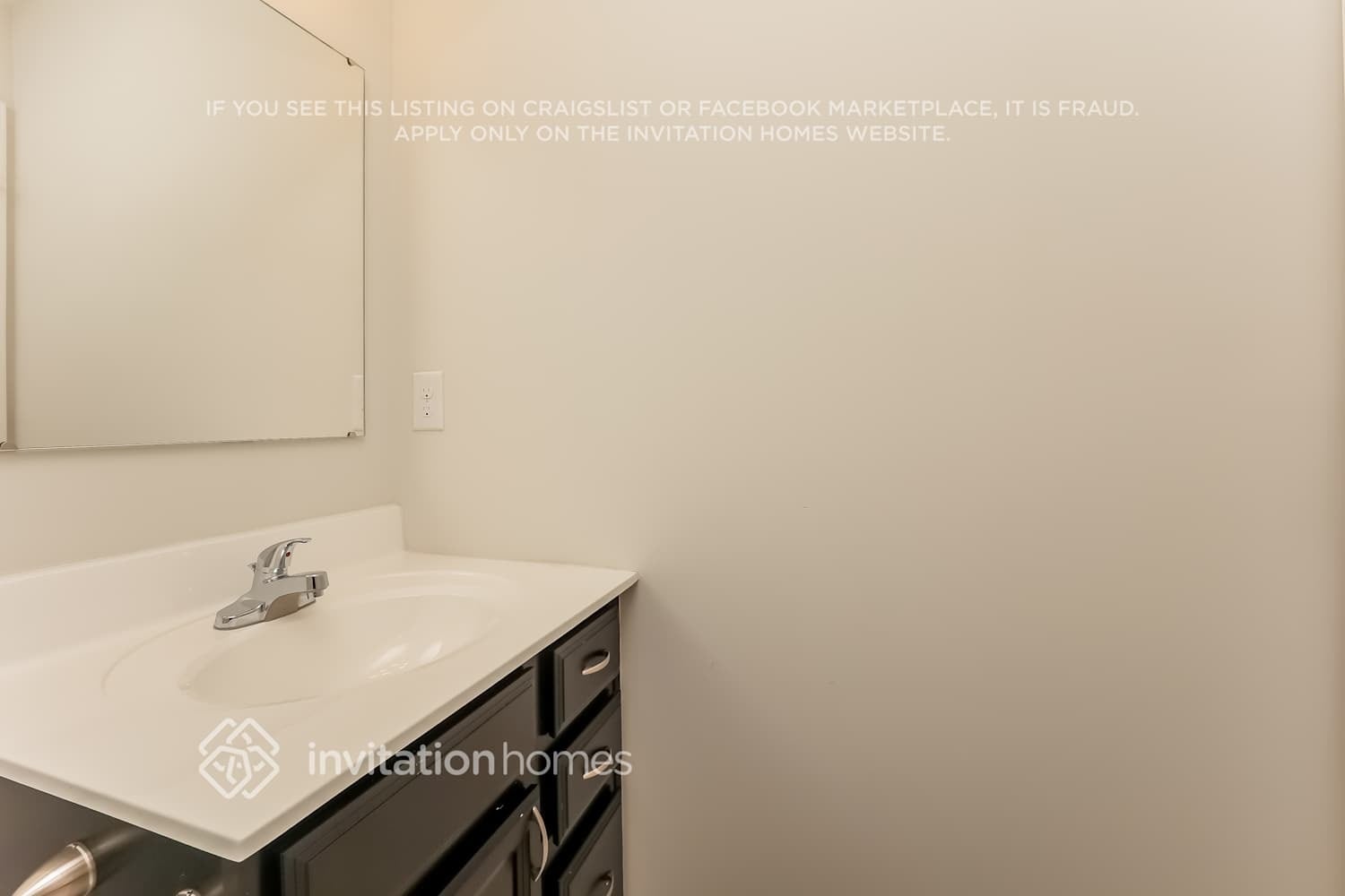 Building Photo - 2408 Solomon Ln