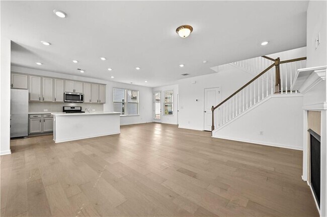 Building Photo - 4541 Encore Blvd