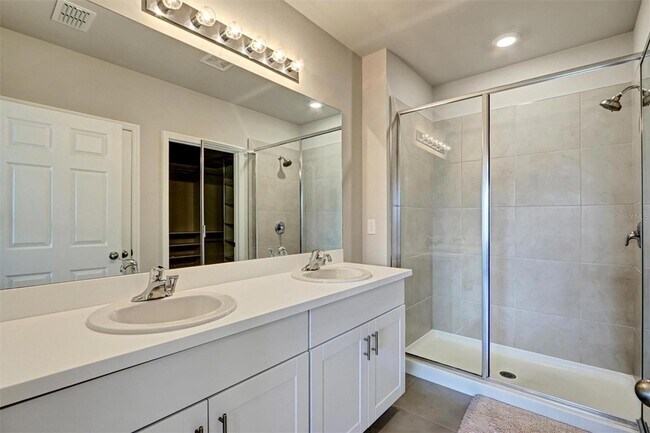 Building Photo - 20462 Plumwood Lp