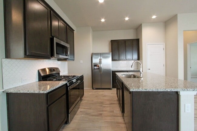 Building Photo - Newly Built 3 Bedroom, 2 Bath Home in Leander