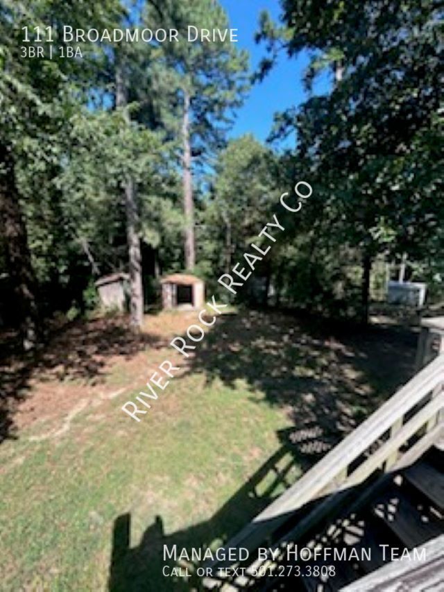 Building Photo - 111 Broadmoor Dr