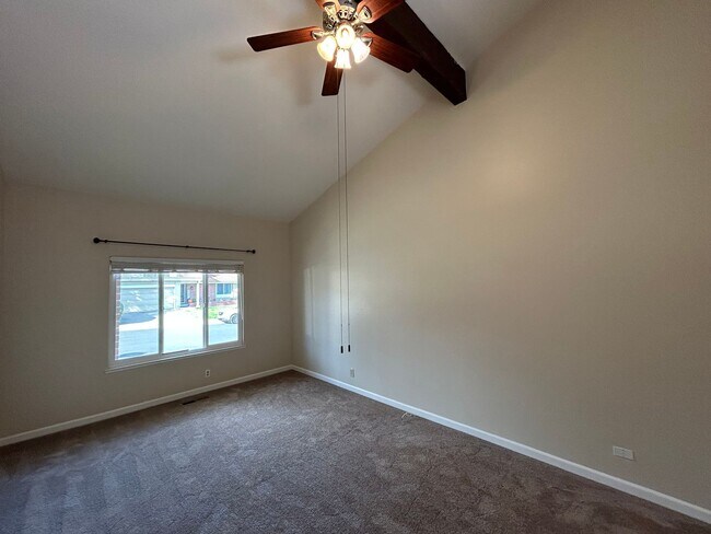 Building Photo - Sought after Concord Crossings Community 4...