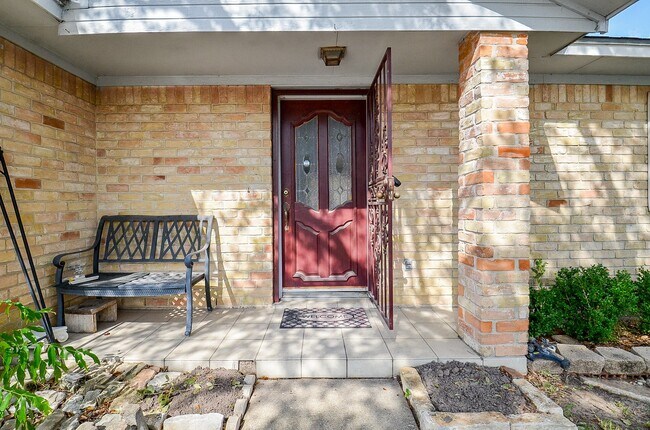 Building Photo - 1506 Wilshire Park Dr