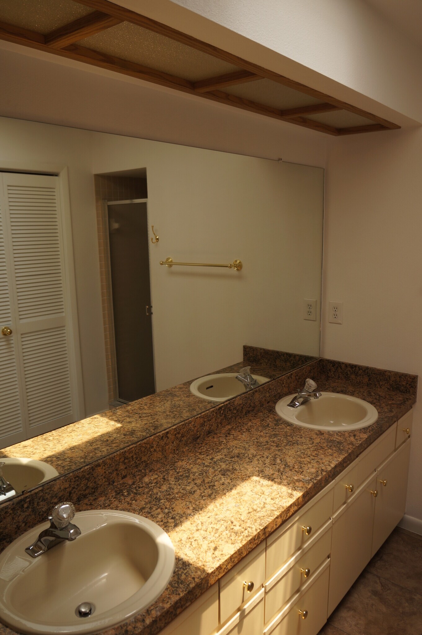 Building Photo - 14865 Feather Cove Rd