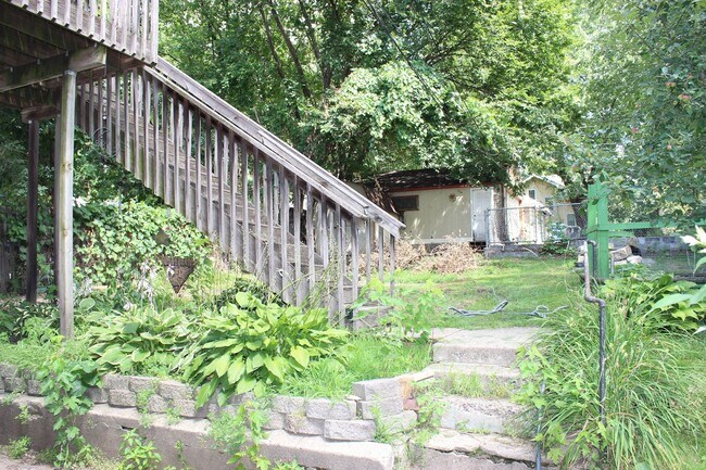 Building Photo - 2723 Taylor St NE