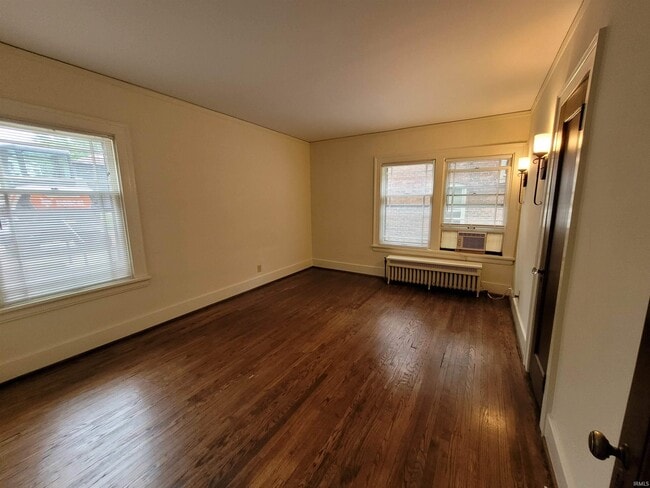 Building Photo - 1223 W Wayne St