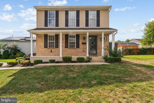 Primary Photo - 5907 L St