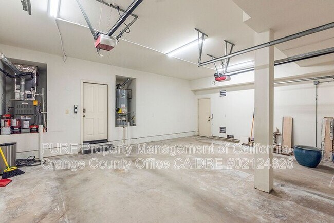 Building Photo - 11930 N Riviera