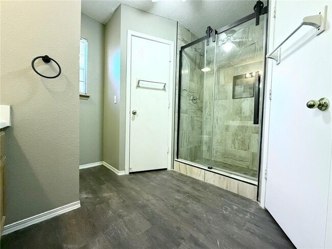 Building Photo - 1508 Rice Rd