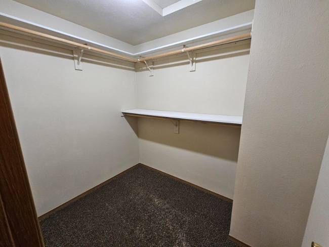 Building Photo - 995 N Boulder Ct