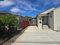 Building Photo - 2361 17th St