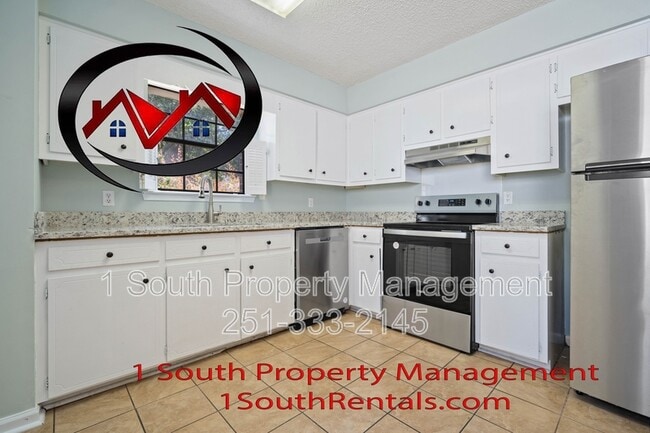 Building Photo - 1204 McNeil Ave