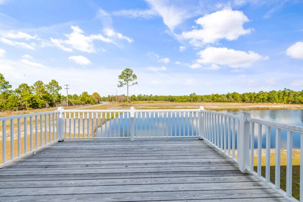 Building Photo - 305 Lineback Pl