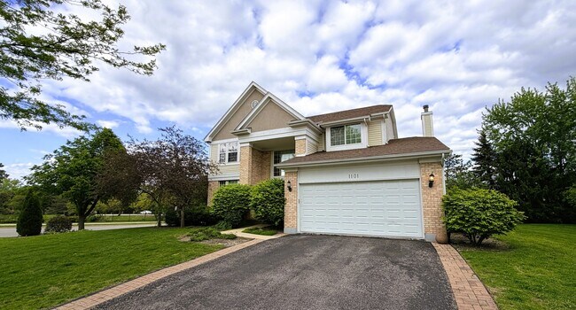 Building Photo - 1101 Andover Dr