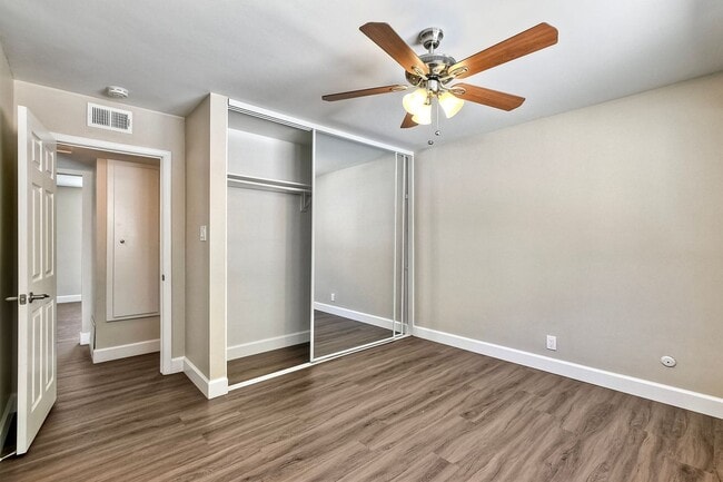 Building Photo - 55+Community Available Rental NOW!! Costa ...