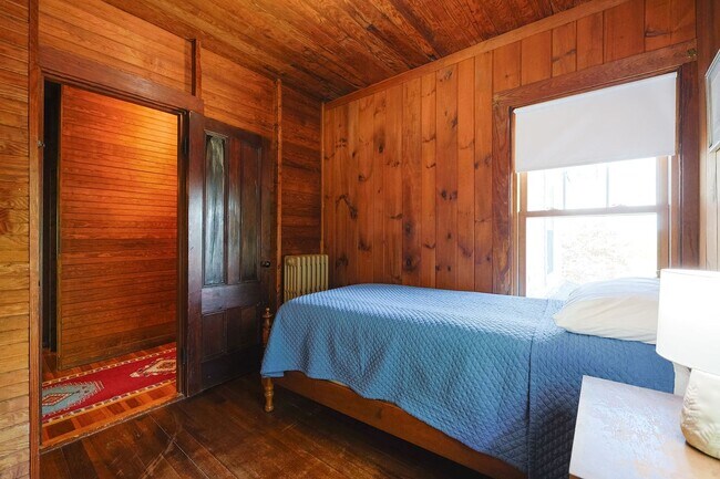 Building Photo - Winter Rental: Tidebend – Exceptional 6-Bedroom Home Overlooking the Annisquam River