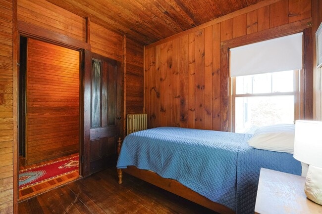 Building Photo - Winter Rental with Views of the Annisquam ...