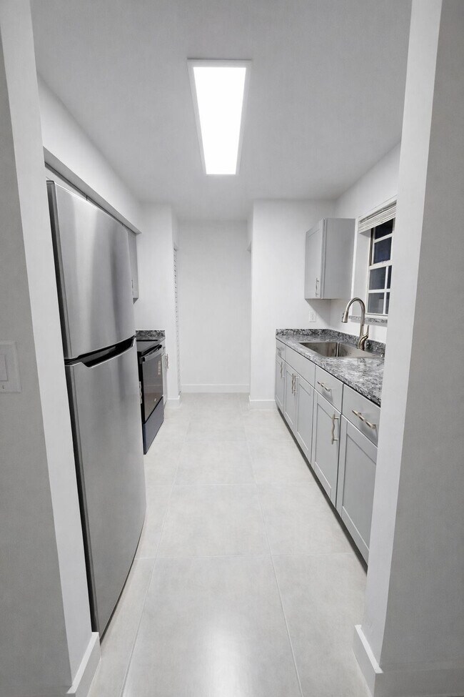 Building Photo - 8657 SW 5th St