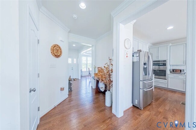 Building Photo - 5001 Maben Hill Ln