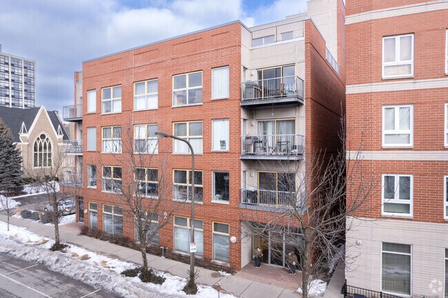 Building Photo - 1421 Sherman Ave