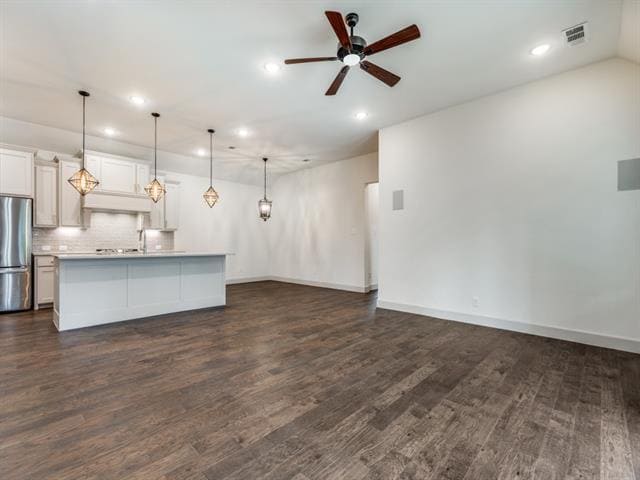 Building Photo - 12995 Shepherds Hill Ln