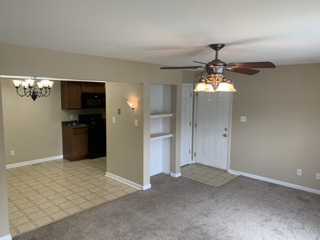 Building Photo - 14524 Cazado Dr