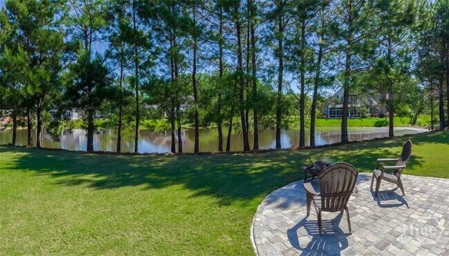 Building Photo - 11 Hidden Lagoon Ct