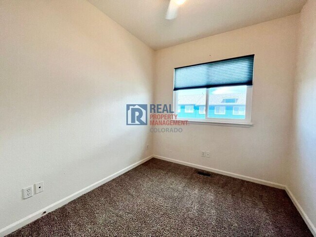 Building Photo - 12027 Leyden St