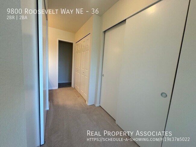 Building Photo - 9800 Roosevelt Way NE