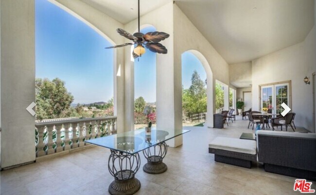 Building Photo - 232 Saddlebow Rd