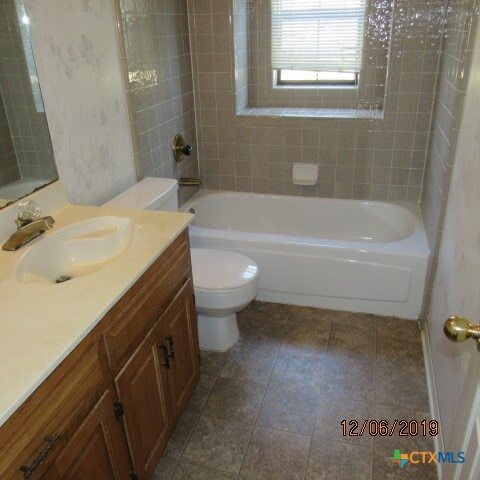 Building Photo - 1107 Tyler Dr