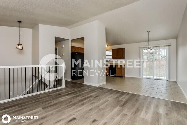 Building Photo - 1109 Oregon Trails Dr