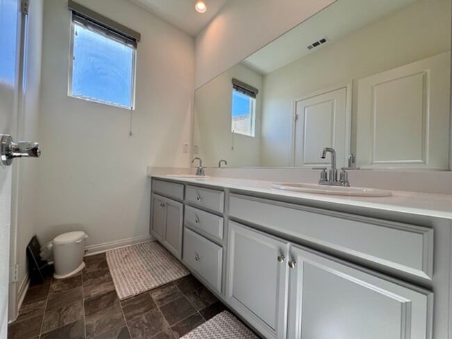 Building Photo - Welcome to this stunning two-story home located in the desirable Spencers Crossing community of M...