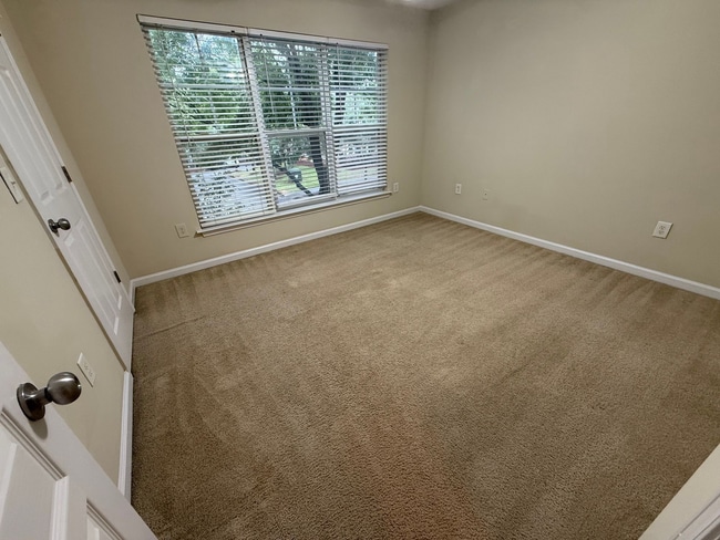 Building Photo - PRE-LEASING FOR AUGUST 2026!