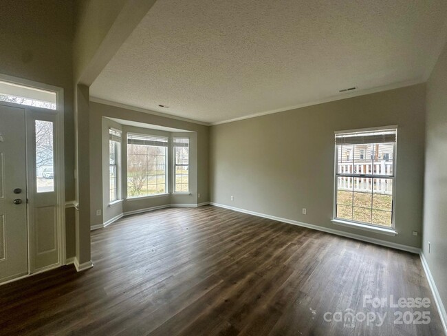 Building Photo - 13809 Stephendale Dr