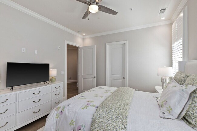 Building Photo - Welcome to Revery Point — where lakefront ...