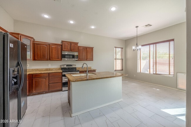 Building Photo - 35405 N 34th Ave