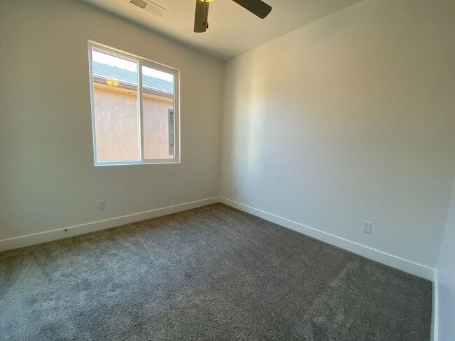 Building Photo - Green Springs Home near Golf Course and Sh...