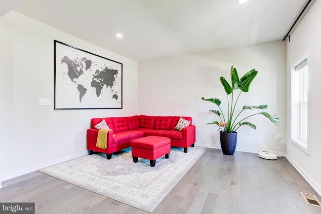 Building Photo - 41355 Tarragon Leaf Dr
