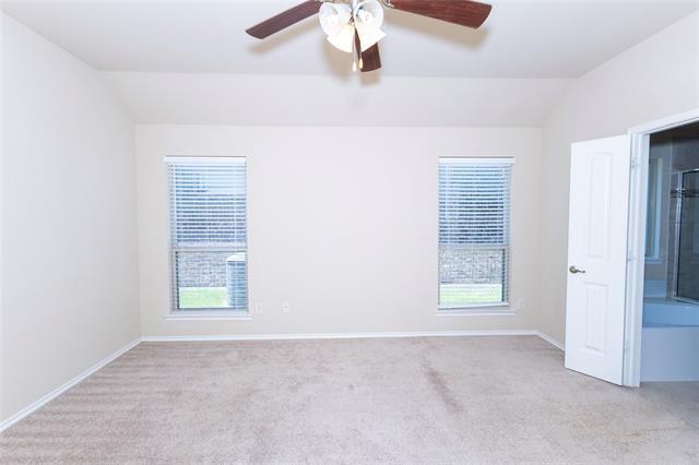 Building Photo - 113 Rustic Oak Ln
