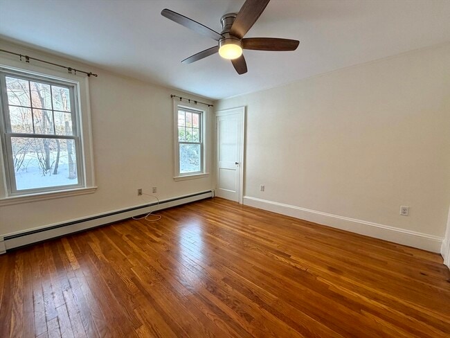 Building Photo - 31 Oakley Rd