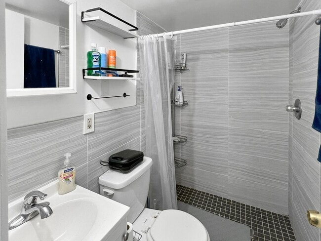 Building Photo - 51 Acushnet Ave