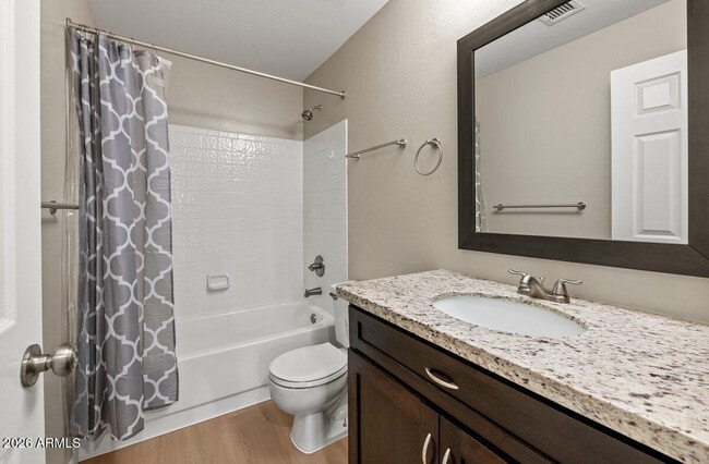 Building Photo - 10059 E Sheena Dr