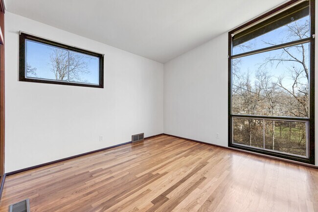 Building Photo - 1039 Coffey Ct