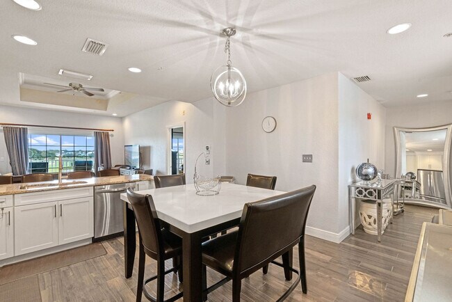 Building Photo - 1327 Seven Eagles Ct